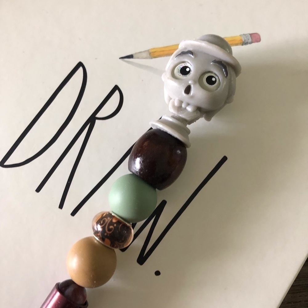 Disney Doorables: Haunted Mansion: Cousin Algernon handmade beaded pens